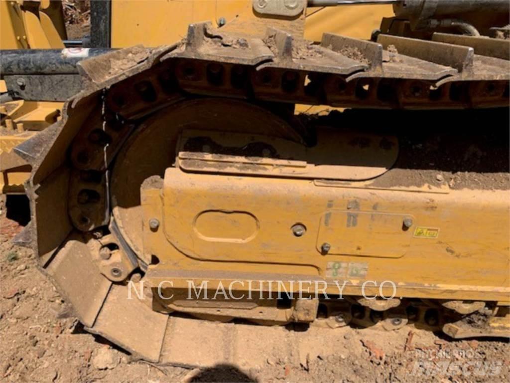 CAT D3 lánctalpas dózerek