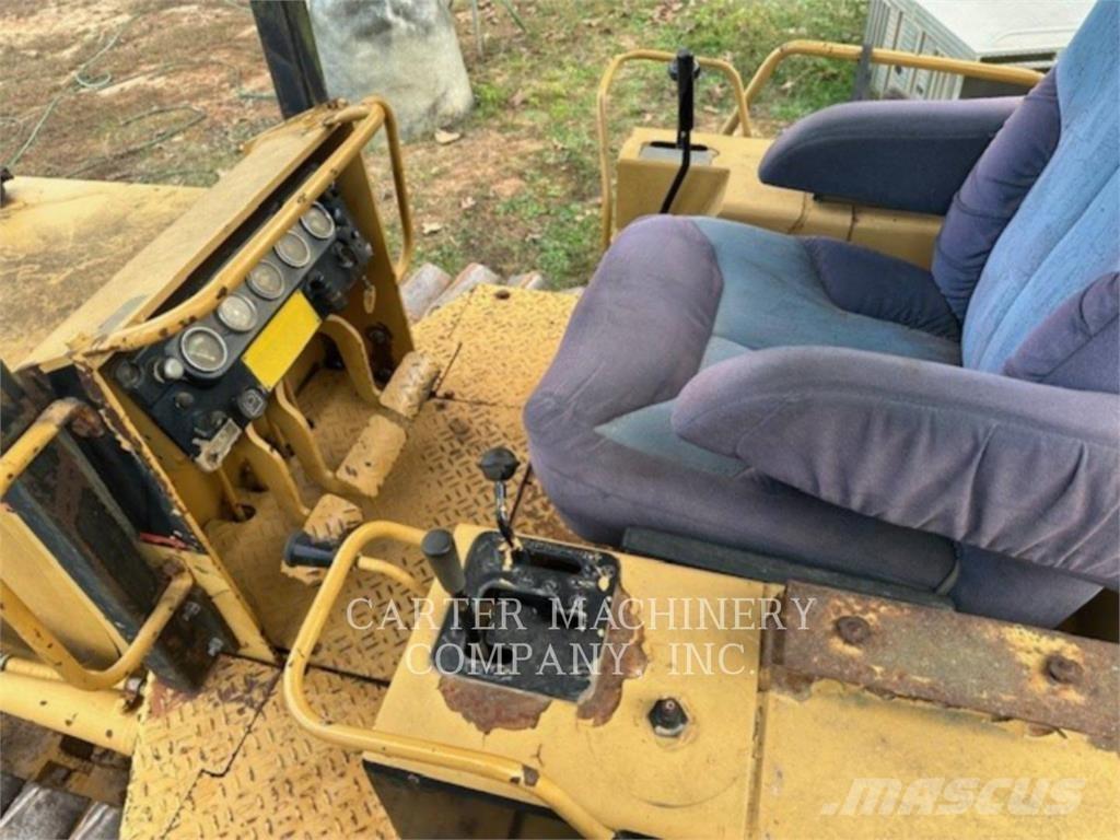 CAT D3BLGP lánctalpas dózerek