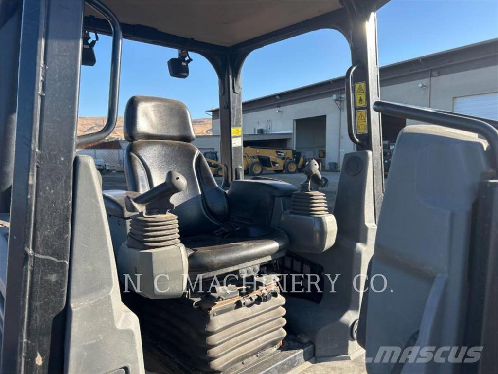 CAT D3K2 XLCN lánctalpas dózerek