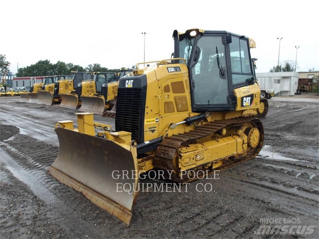 CAT D3K2XL lánctalpas dózerek