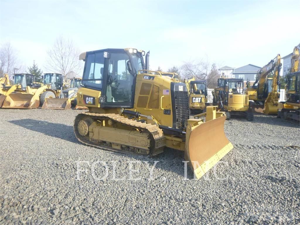 CAT D3K2XL lánctalpas dózerek