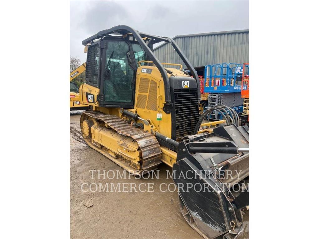 CAT D3K2XLMULC lánctalpas dózerek