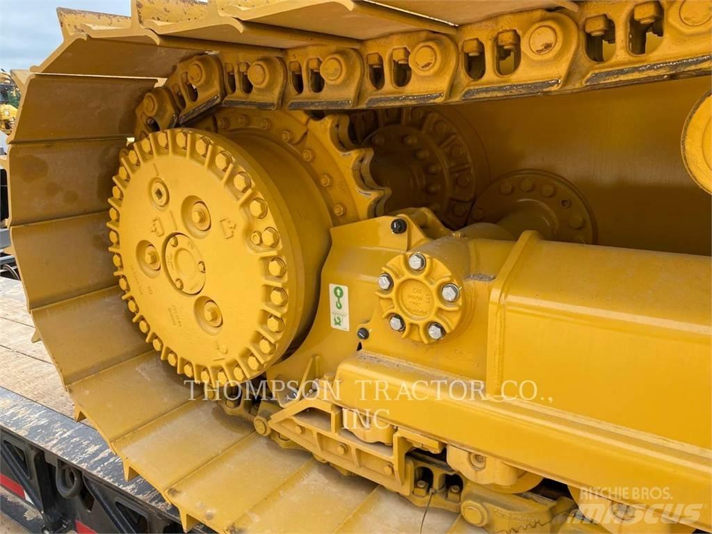 CAT D4 lánctalpas dózerek
