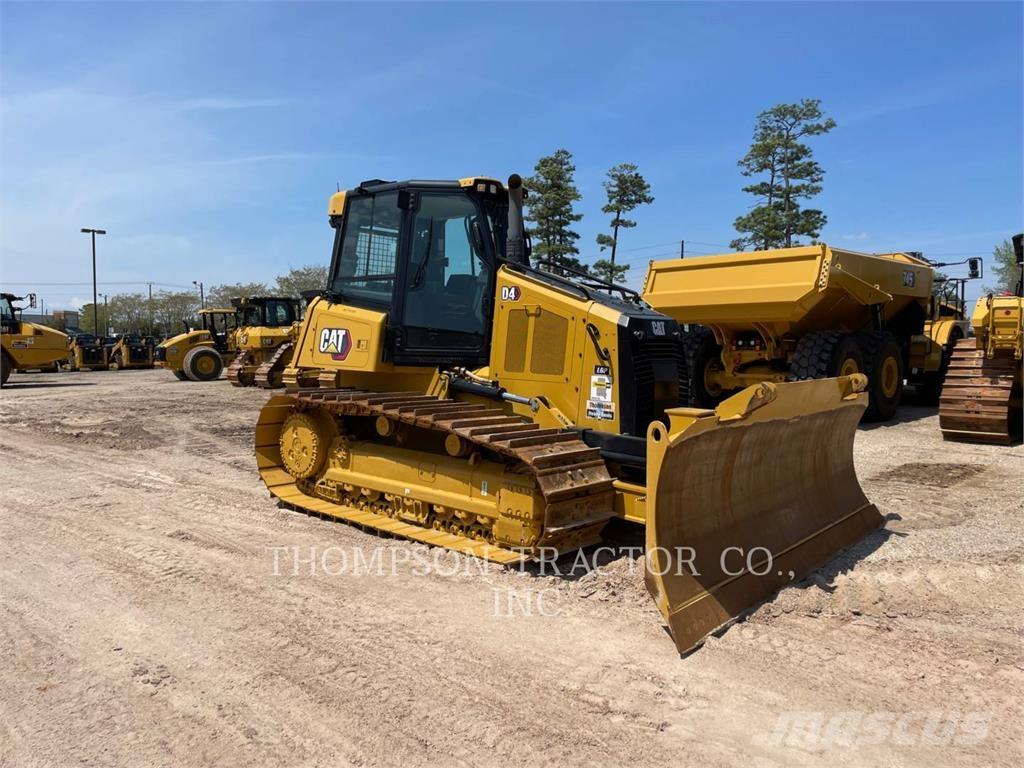 CAT D4 lánctalpas dózerek