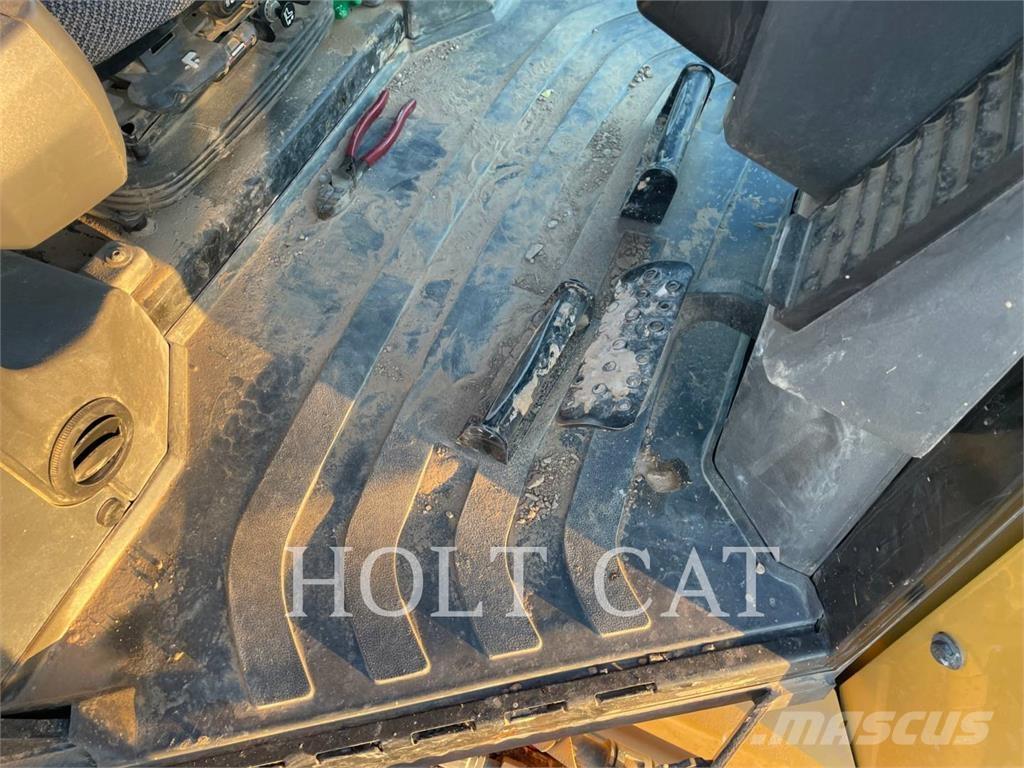 CAT D4-15VP lánctalpas dózerek