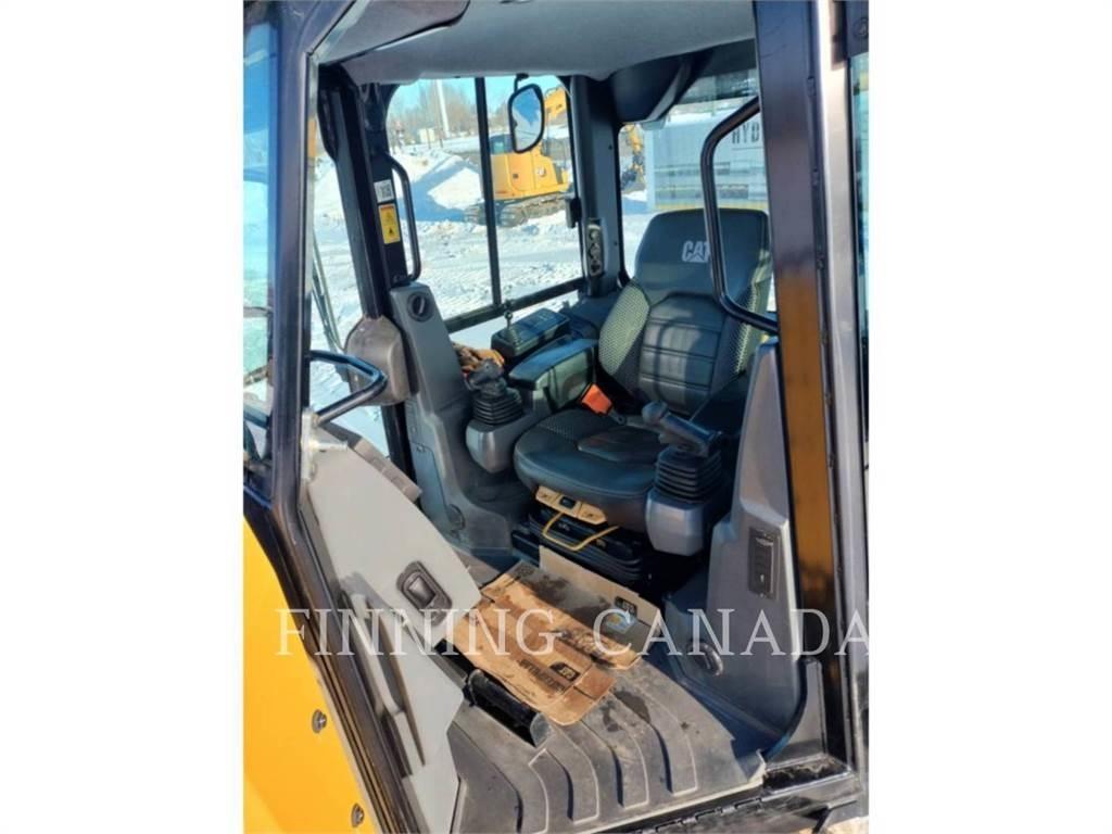 CAT D4-16 lánctalpas dózerek