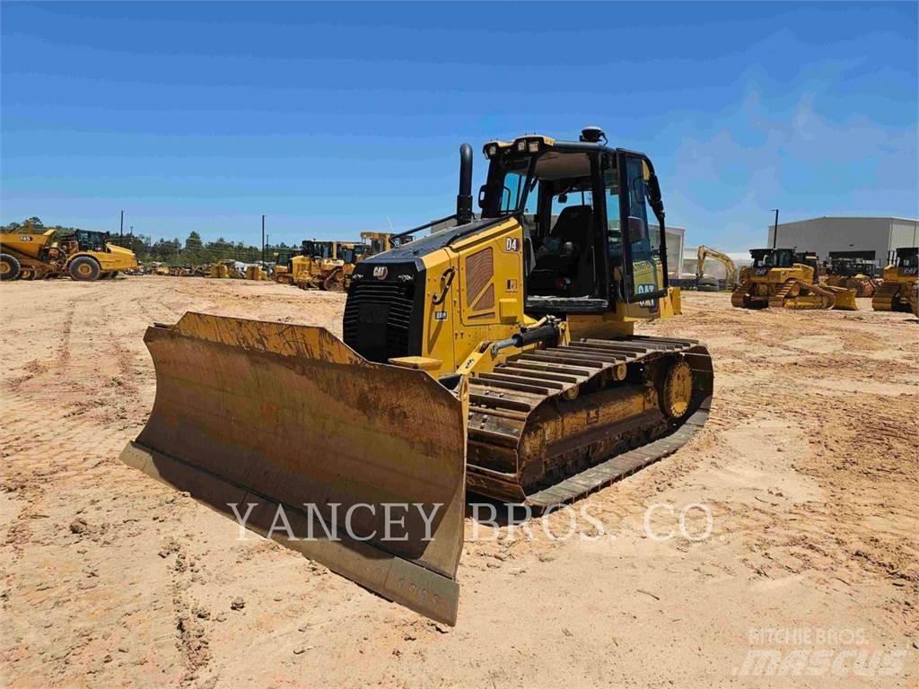 CAT D4 LGP lánctalpas dózerek