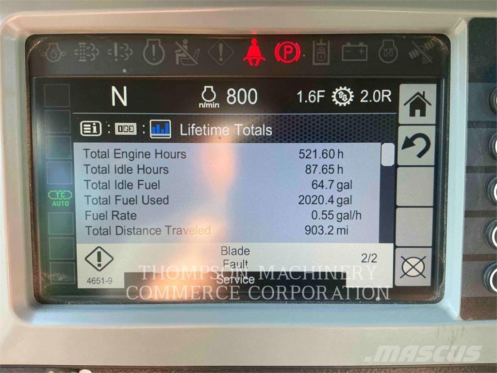 CAT D4 LGP lánctalpas dózerek