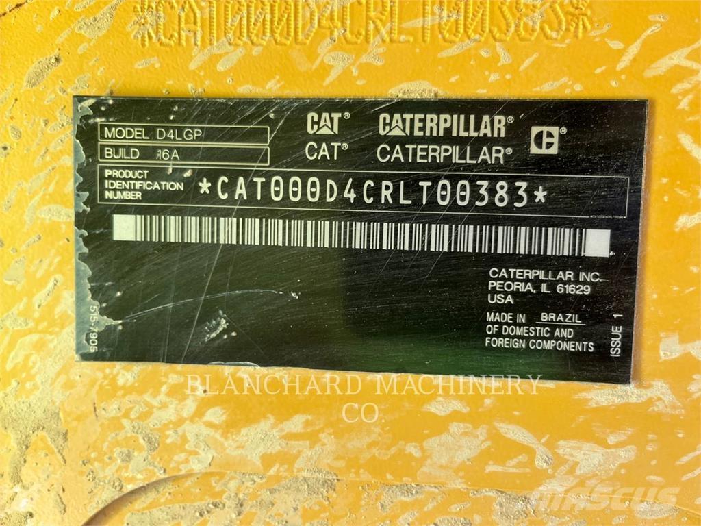 CAT D4 LGP lánctalpas dózerek