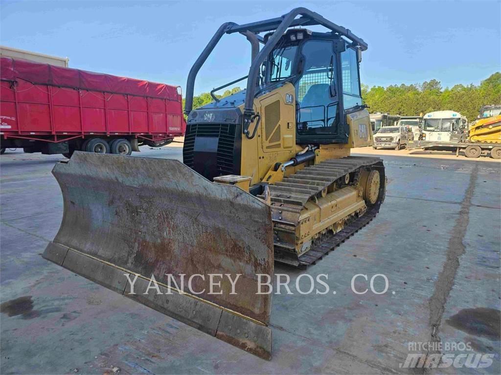 CAT D4 XL lánctalpas dózerek