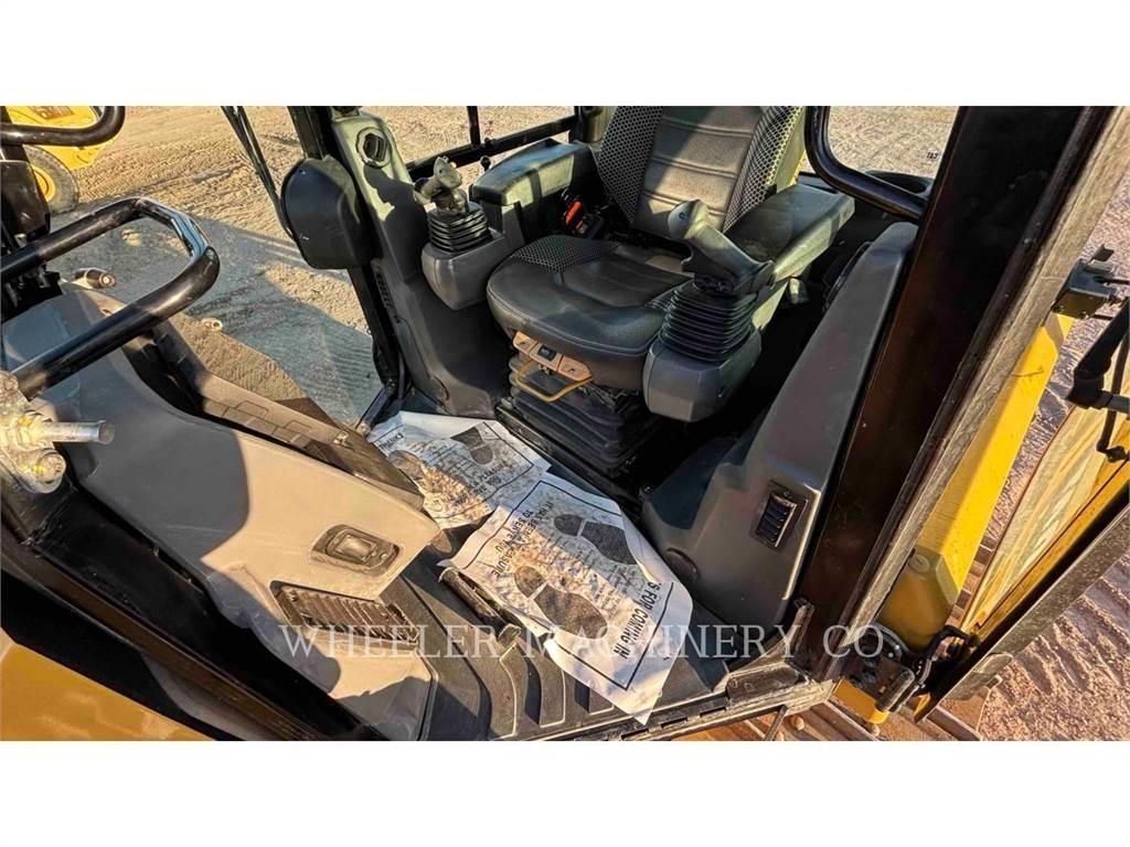 CAT D4 XL lánctalpas dózerek