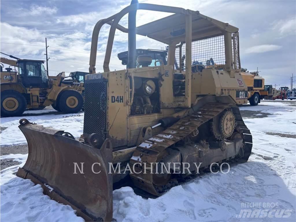 CAT D4H lánctalpas dózerek