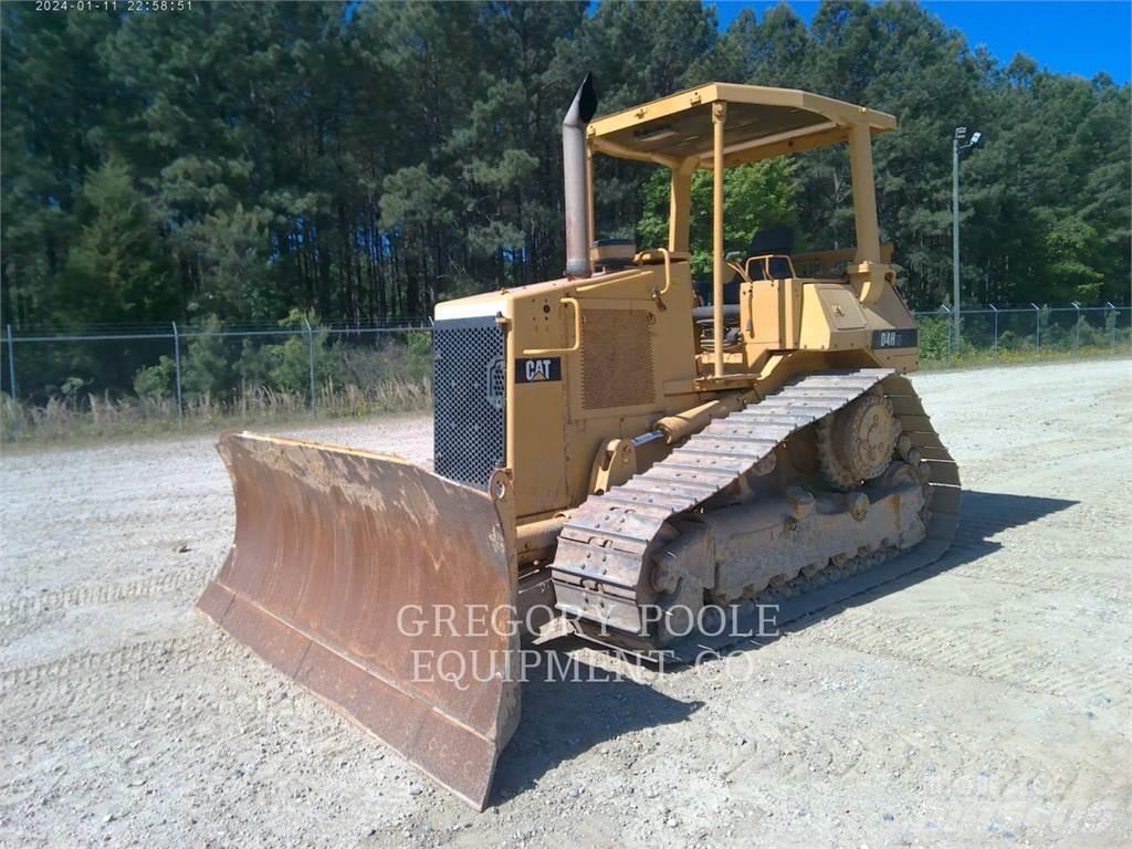 CAT D4HIIIXL lánctalpas dózerek