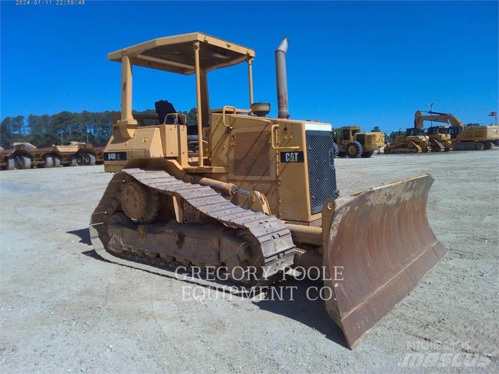 CAT D4HIIIXL lánctalpas dózerek