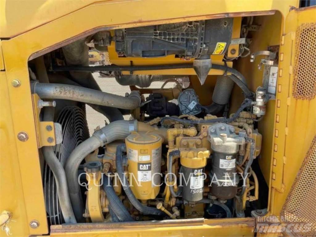 CAT D4K2 XL lánctalpas dózerek