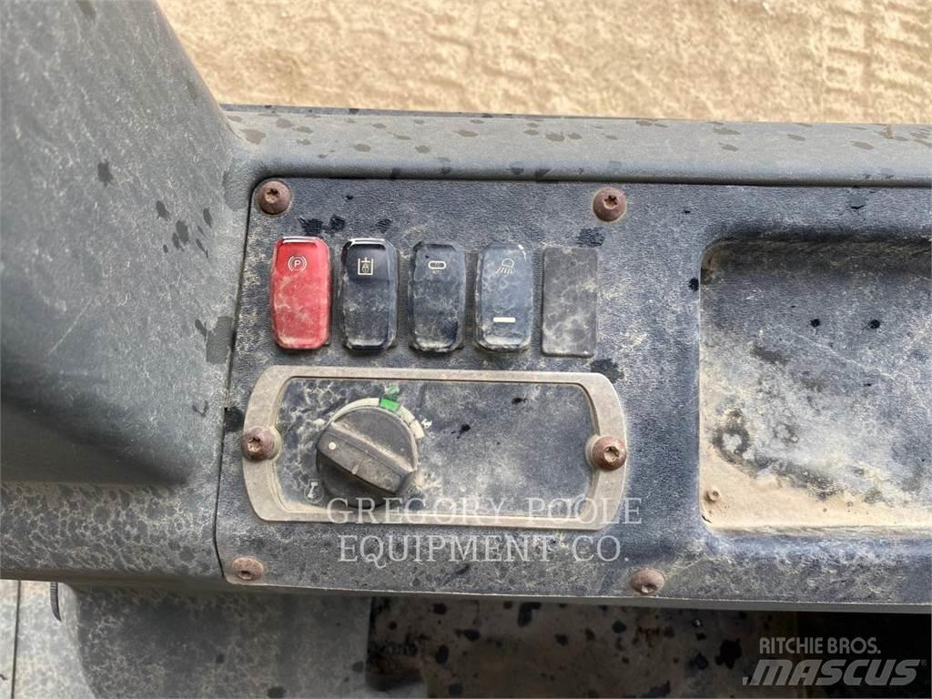 CAT D4K2LGP lánctalpas dózerek