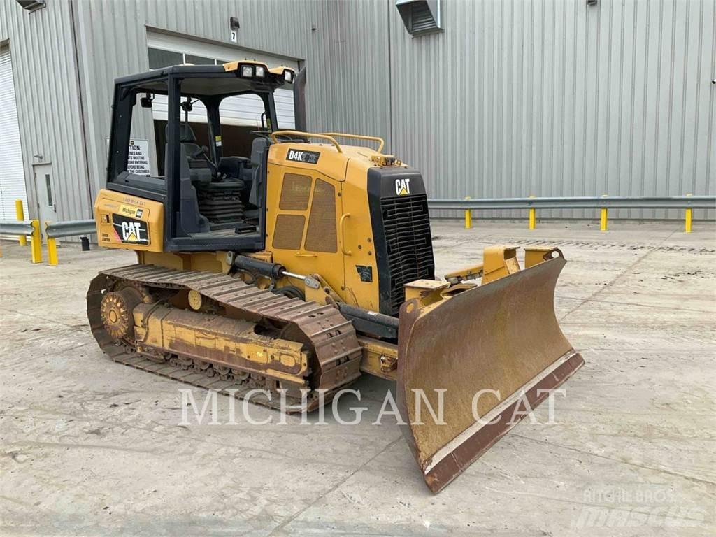 CAT D4K2X Z2 lánctalpas dózerek