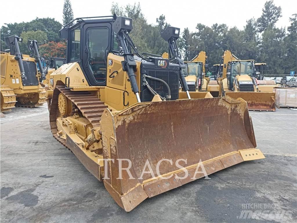 CAT D5 lánctalpas dózerek