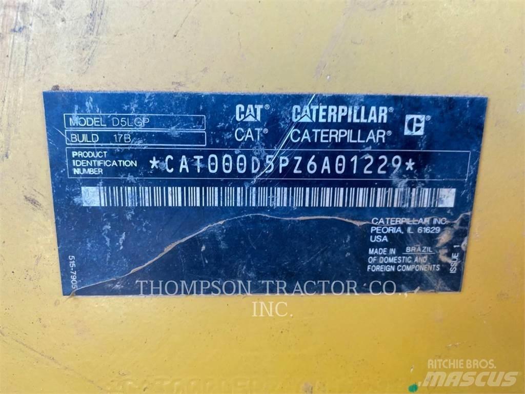 CAT D5 lánctalpas dózerek