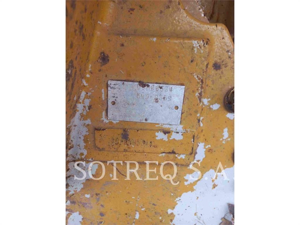 CAT D5 lánctalpas dózerek