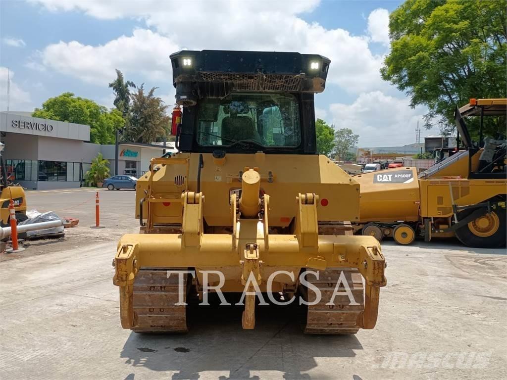 CAT D5 lánctalpas dózerek