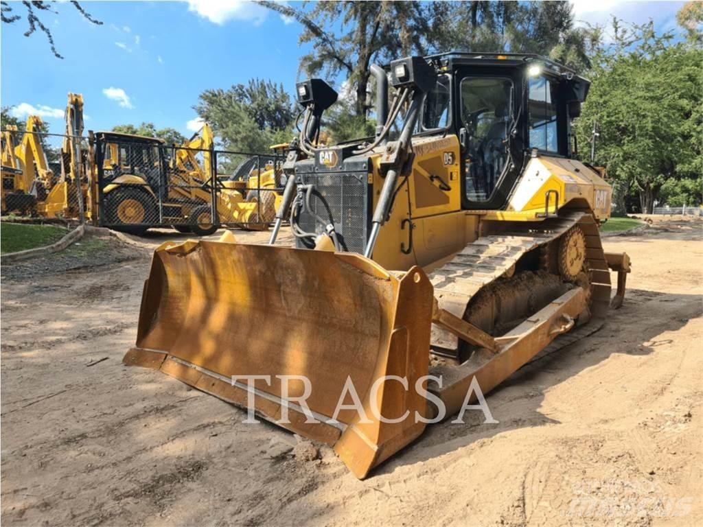 CAT D5 lánctalpas dózerek