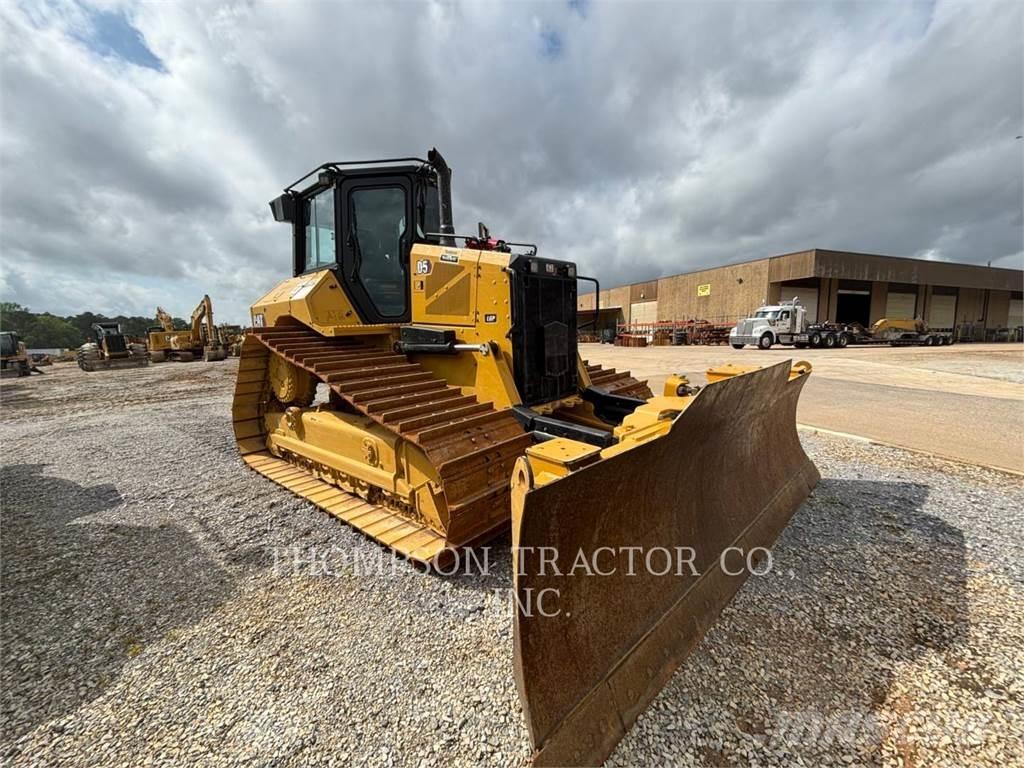 CAT D5 lánctalpas dózerek