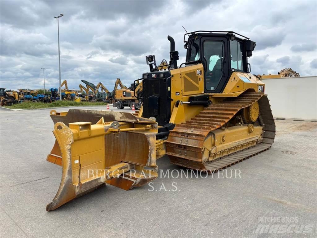 CAT D5 lánctalpas dózerek