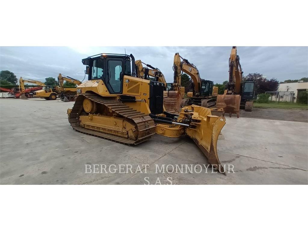 CAT D5 lánctalpas dózerek