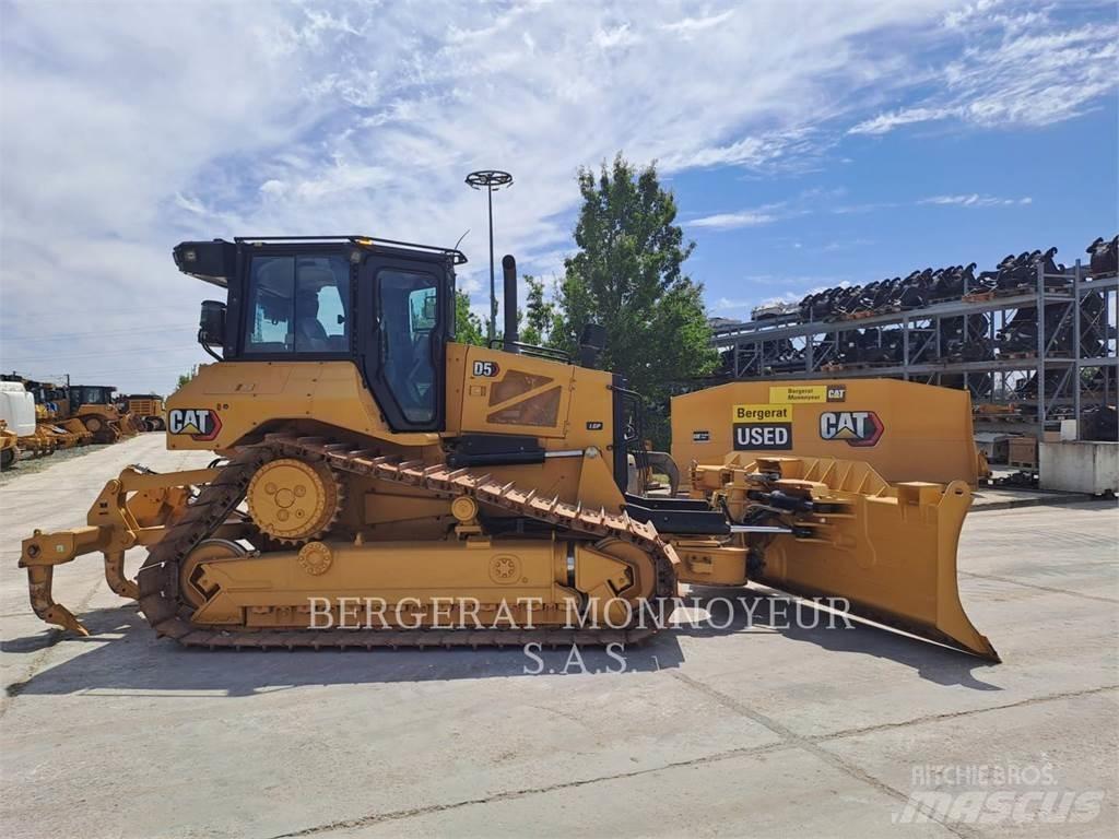 CAT D5 lánctalpas dózerek
