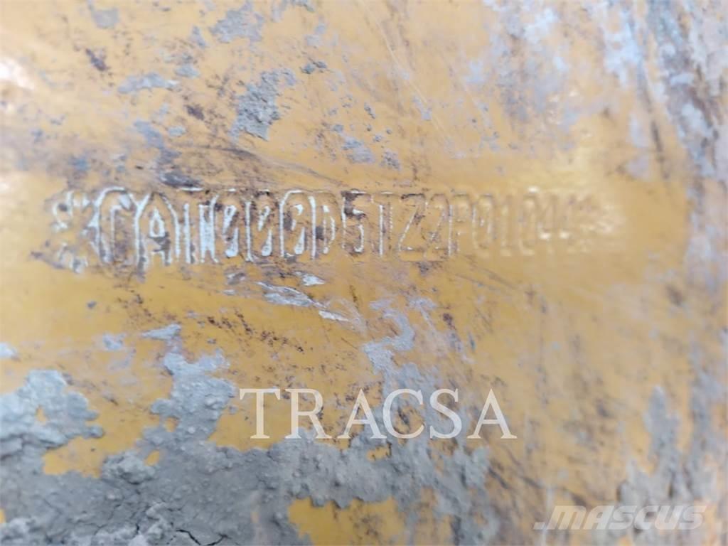CAT D5 lánctalpas dózerek