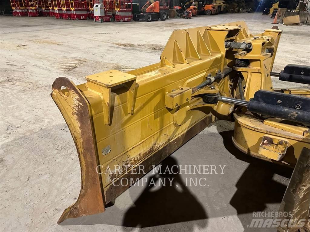 CAT D5-17VP lánctalpas dózerek