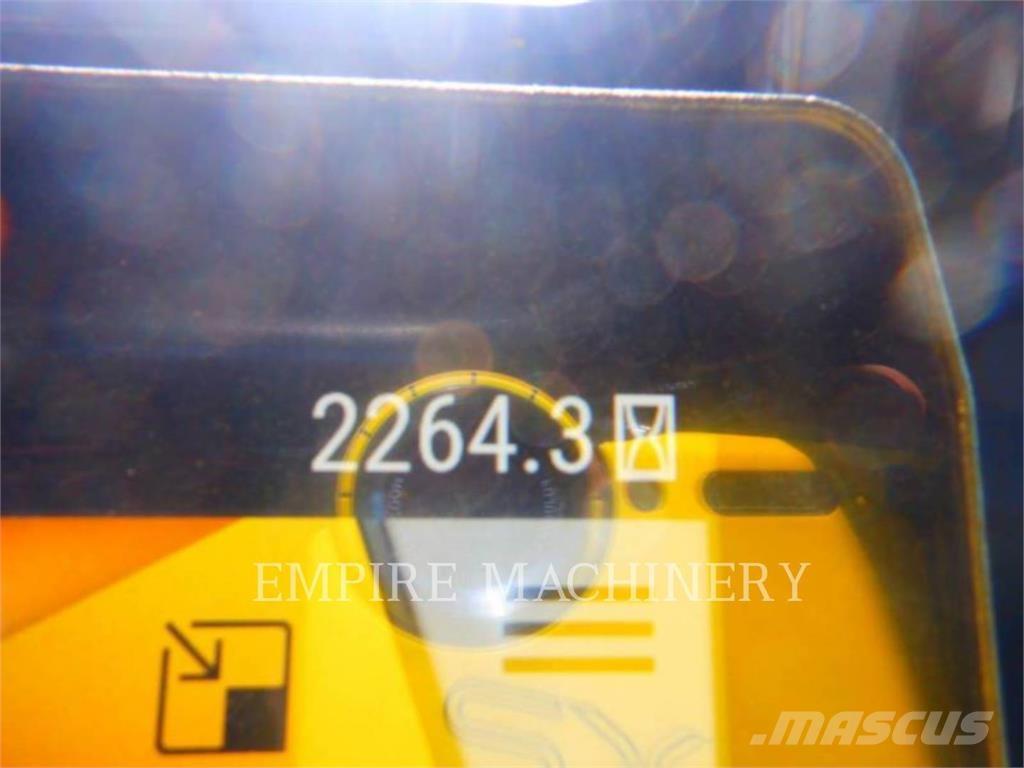 CAT D5-17VPWHA lánctalpas dózerek