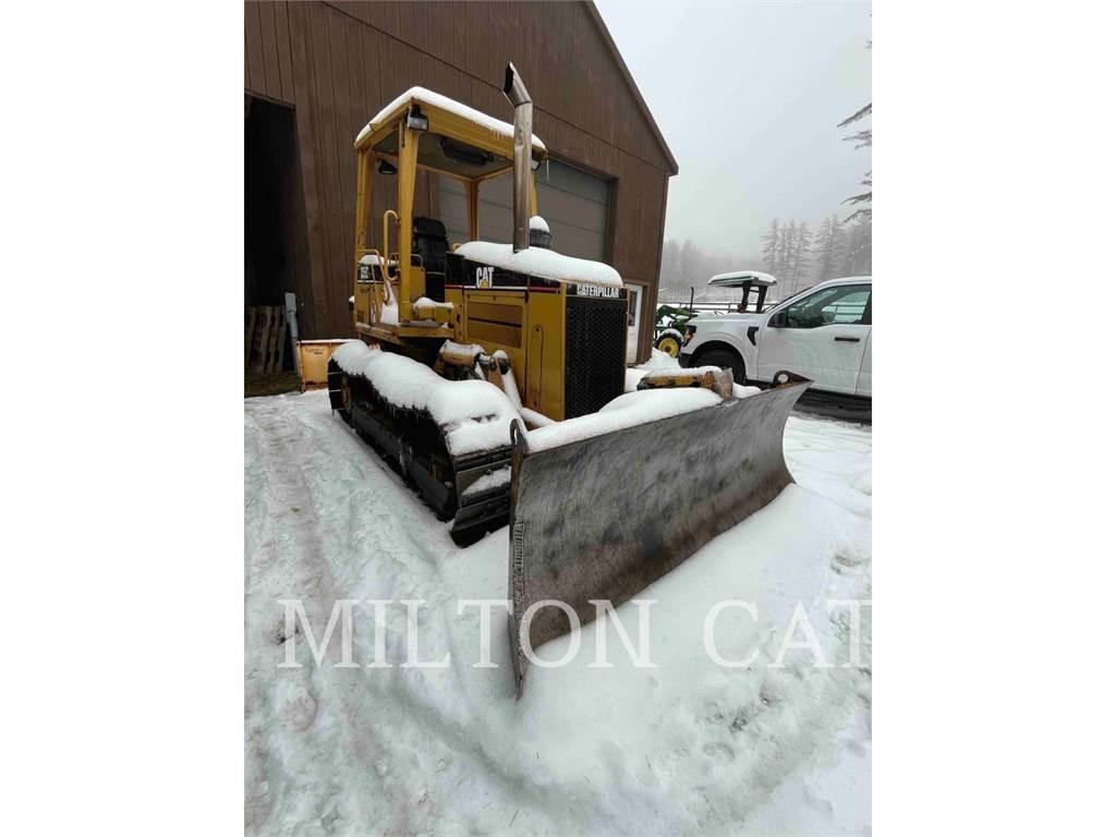 CAT D5CIII lánctalpas dózerek
