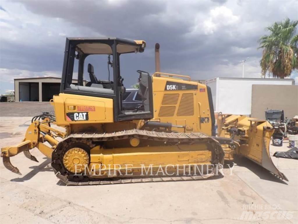 CAT D5K lánctalpas dózerek
