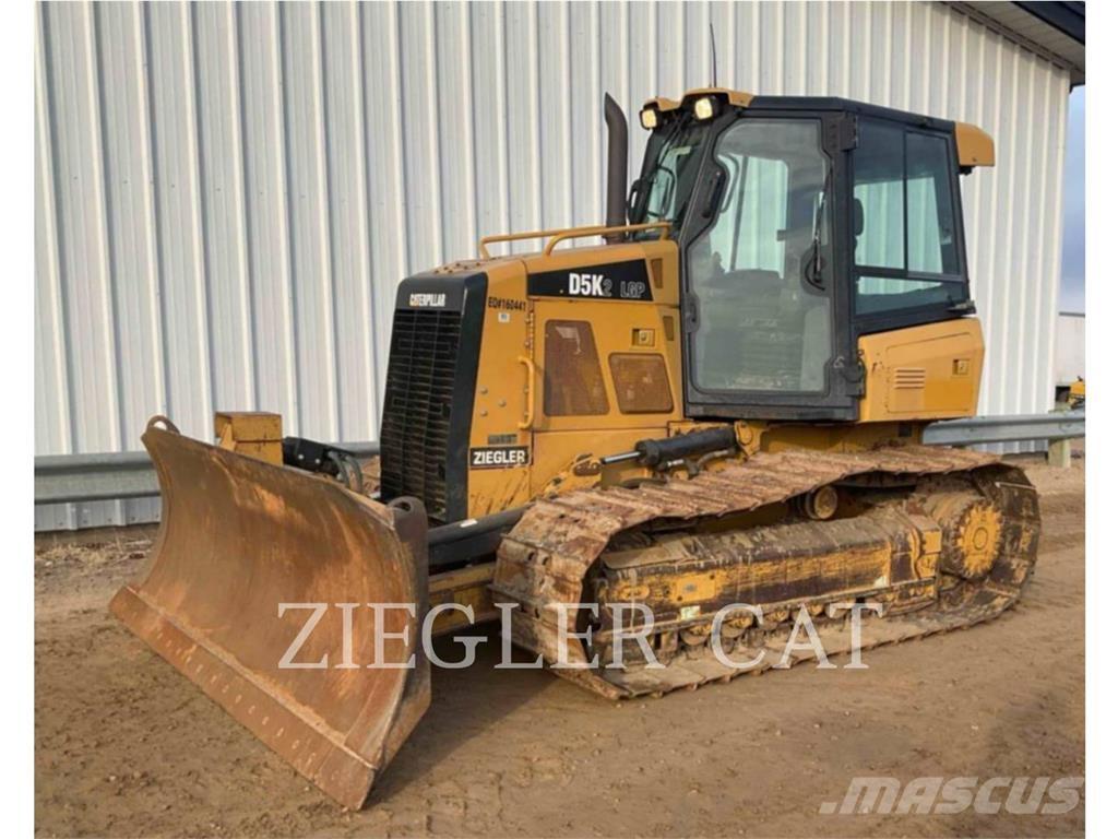 CAT D5K lánctalpas dózerek