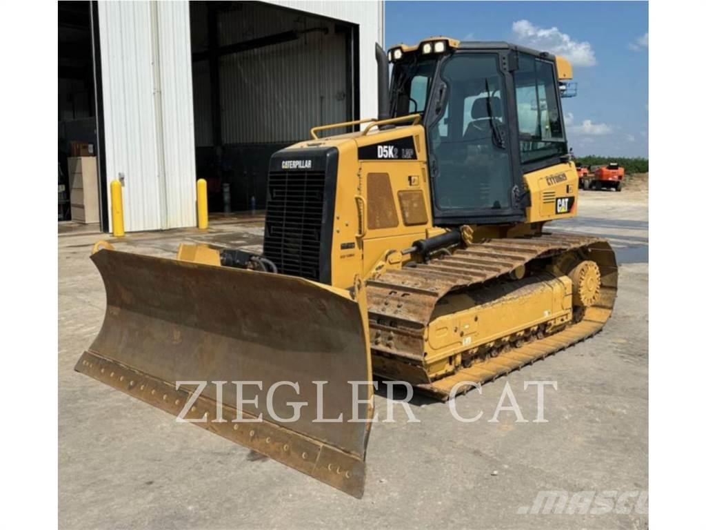CAT D5K2 lánctalpas dózerek