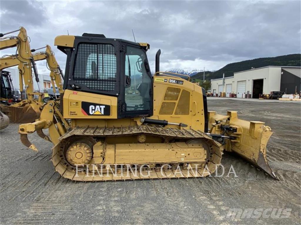 CAT D5K2 lánctalpas dózerek