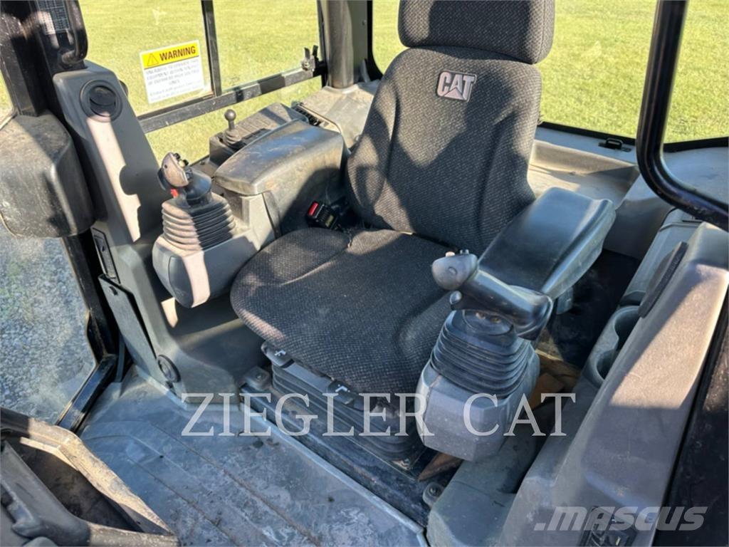 CAT D5K2 lánctalpas dózerek