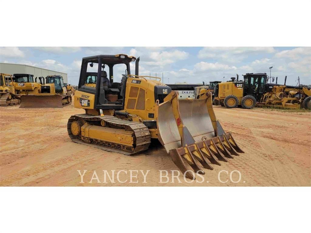 CAT D5K2 XL lánctalpas dózerek
