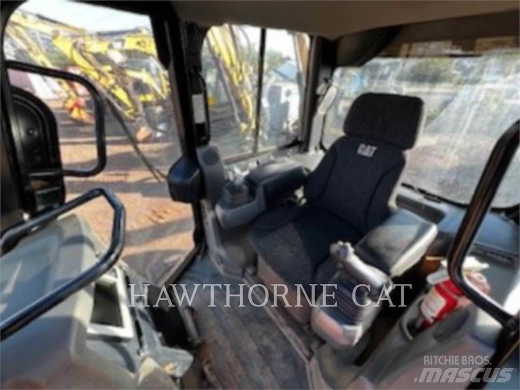 CAT D5K2 XL lánctalpas dózerek