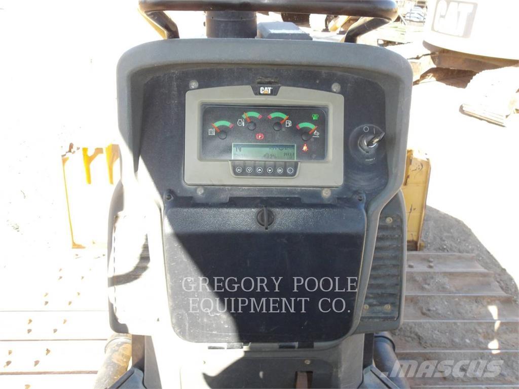 CAT D5K2LGP lánctalpas dózerek