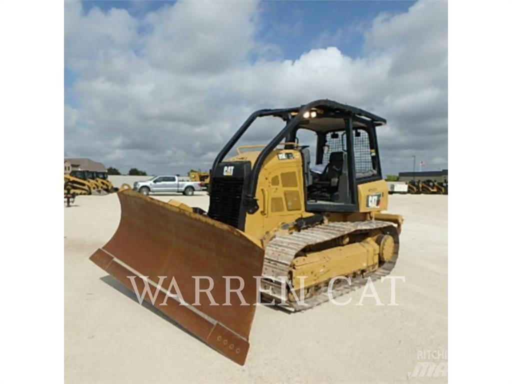 CAT D5K2XL lánctalpas dózerek