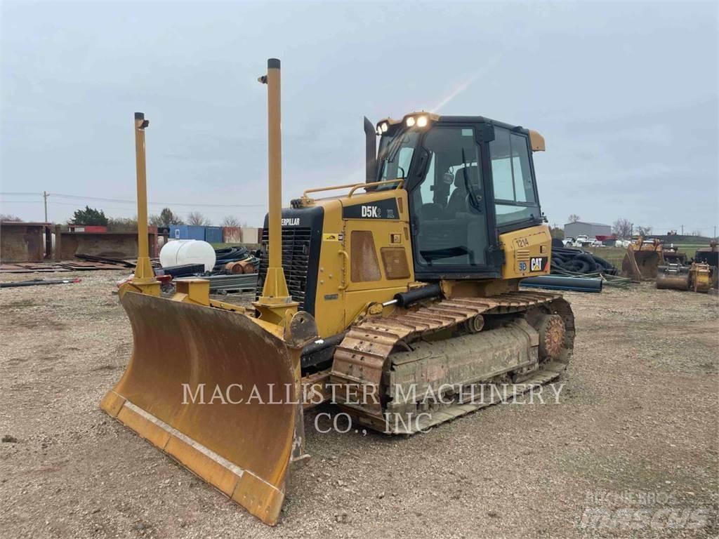 CAT D5K2XL lánctalpas dózerek