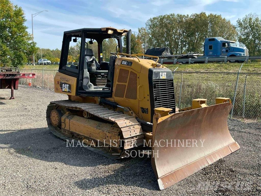 CAT D5K2XL lánctalpas dózerek