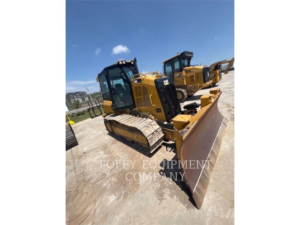 CAT D5K2XLA lánctalpas dózerek