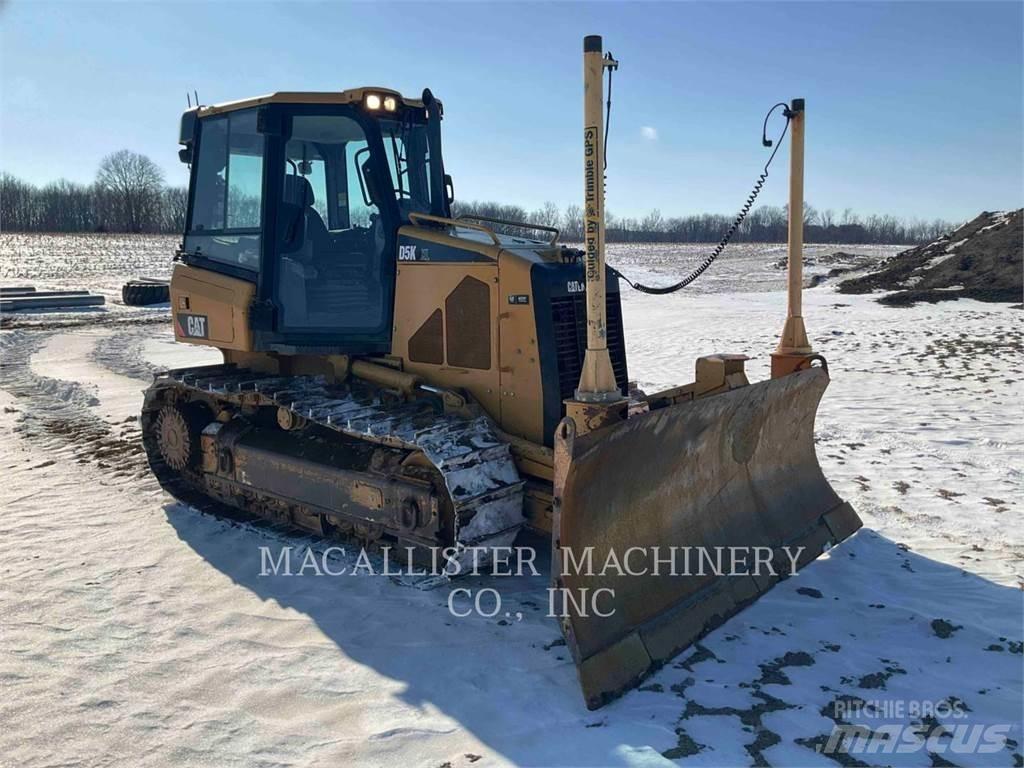 CAT D5KXL lánctalpas dózerek