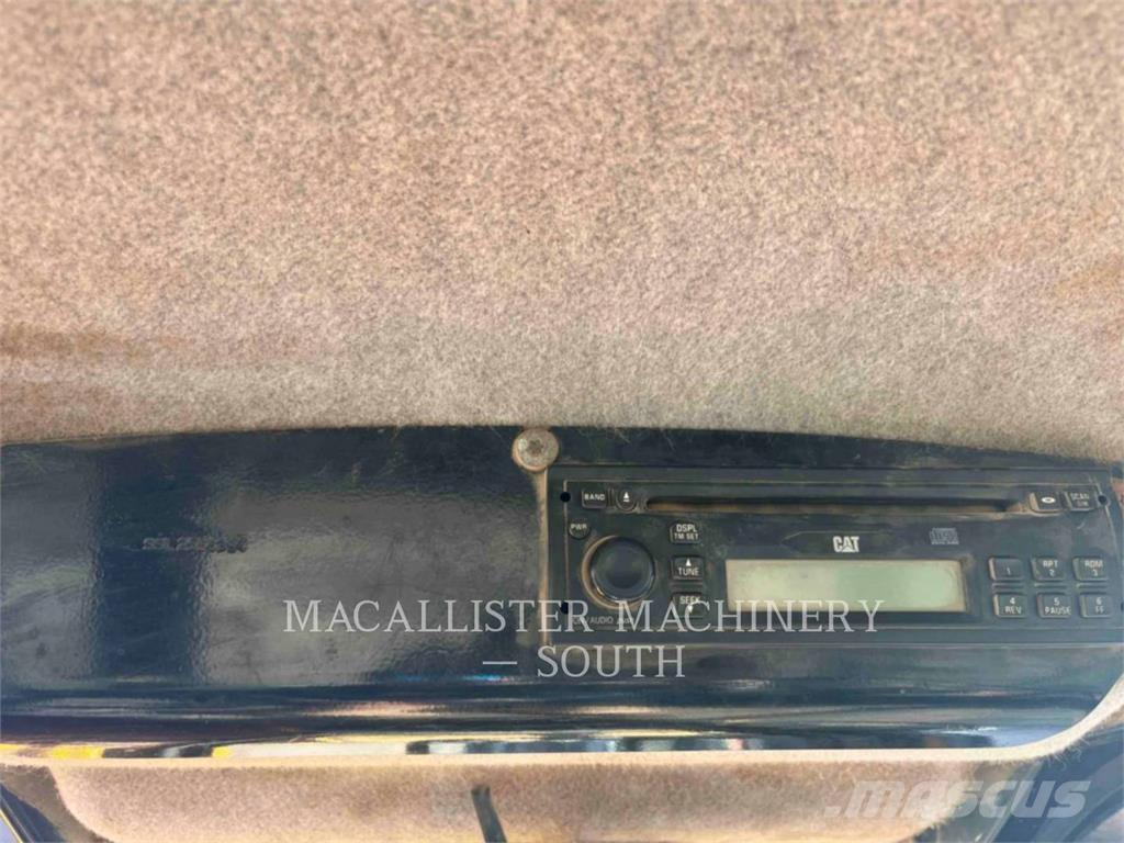 CAT D5KXL lánctalpas dózerek