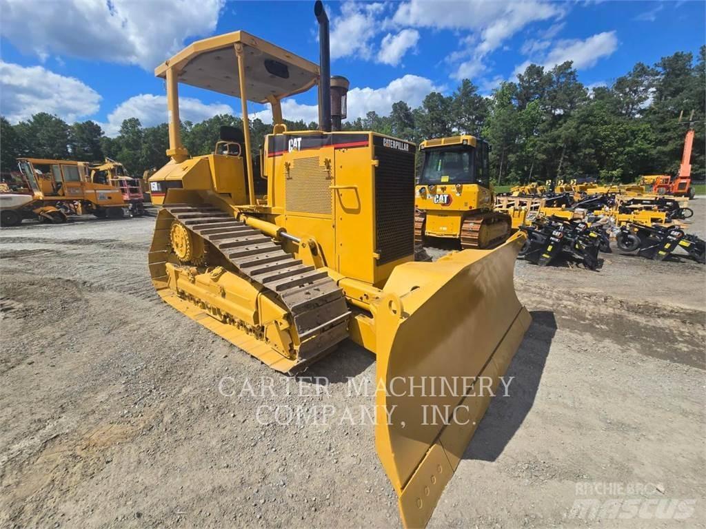 CAT D5MXL lánctalpas dózerek