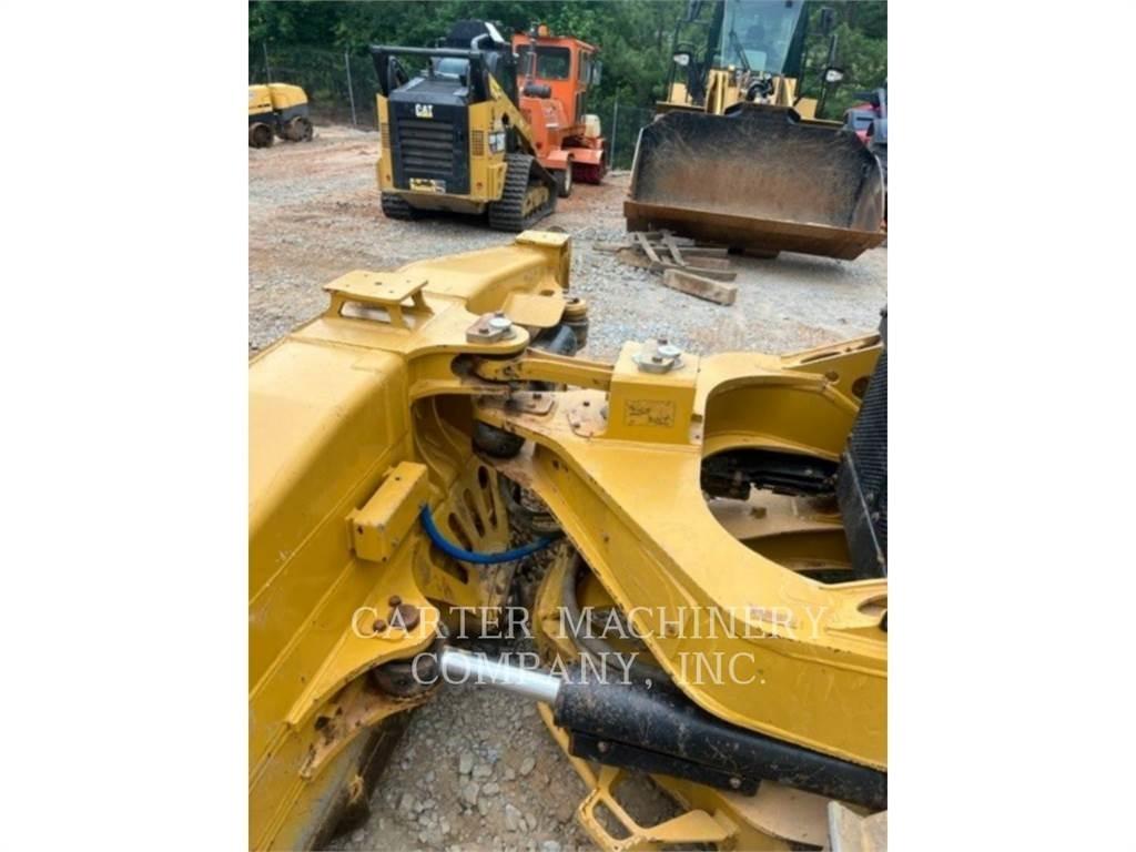 CAT D6 lánctalpas dózerek
